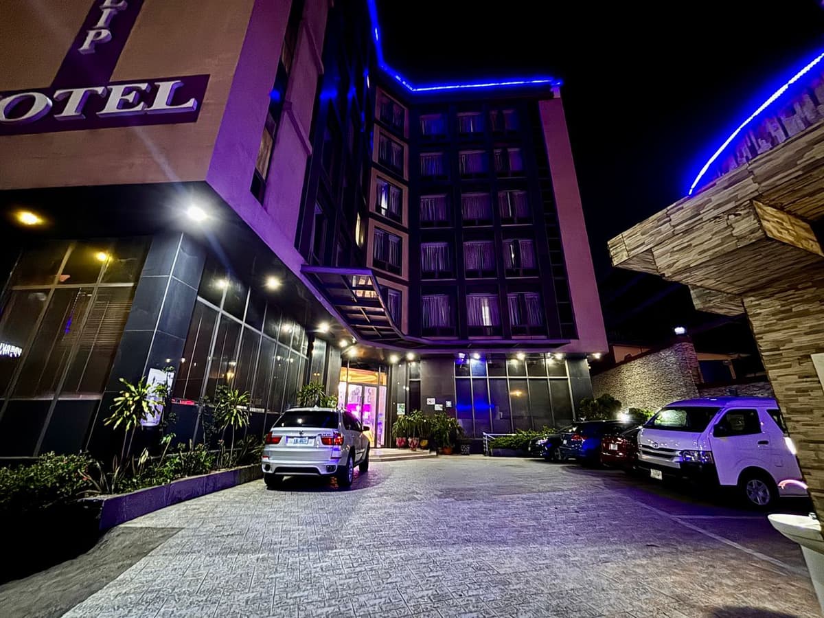 Hotel Exterior - Airport Golden Tulip Hotel Lagos