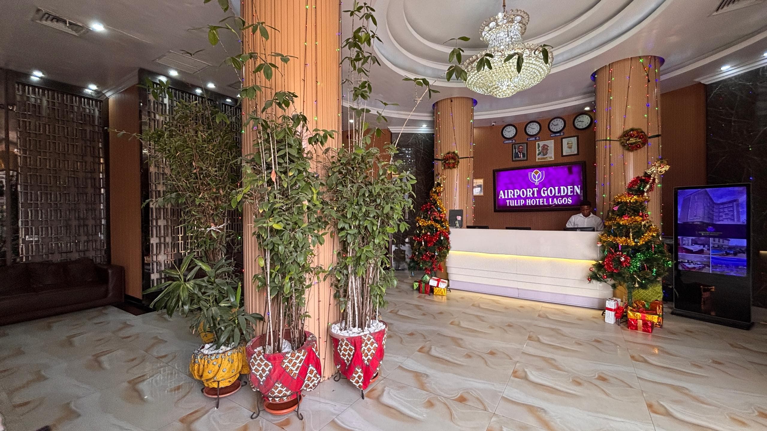 Hotel Lobby